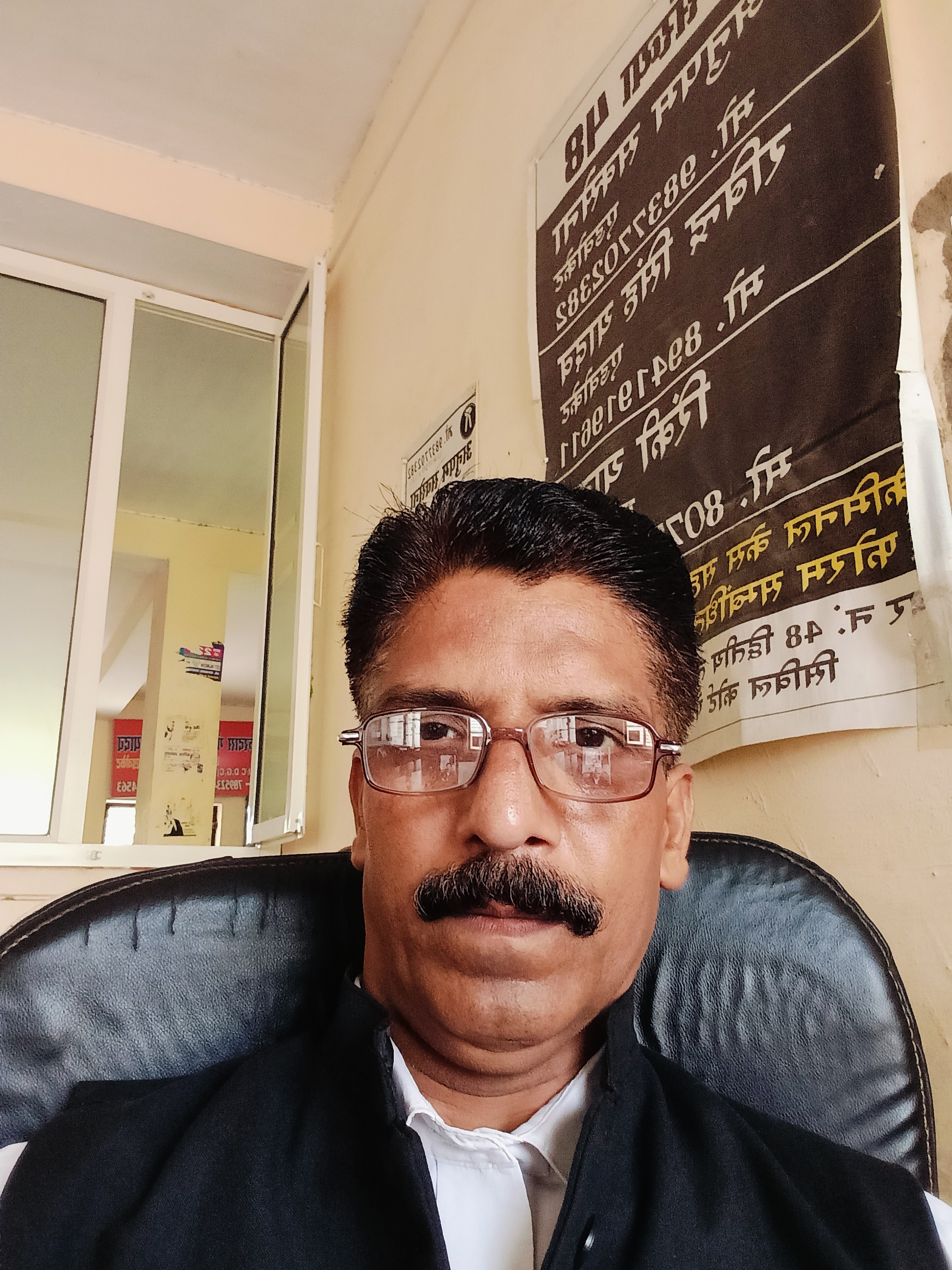 Anupam Saxena Advocate